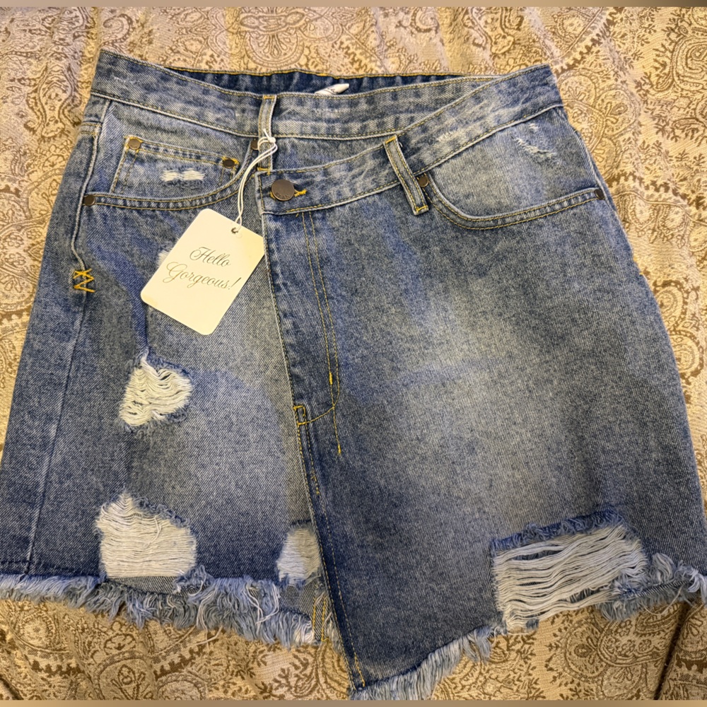 Elan Crossed-Over Distressed Denim Skirt | Size Large